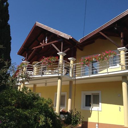 Villa Natalia Hévíz Екстериор снимка