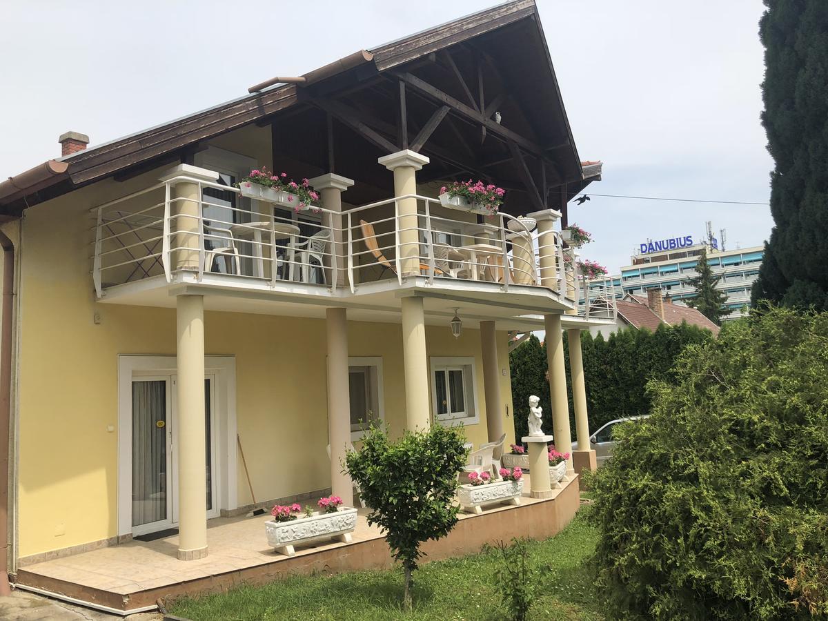 Villa Natalia Hévíz Екстериор снимка